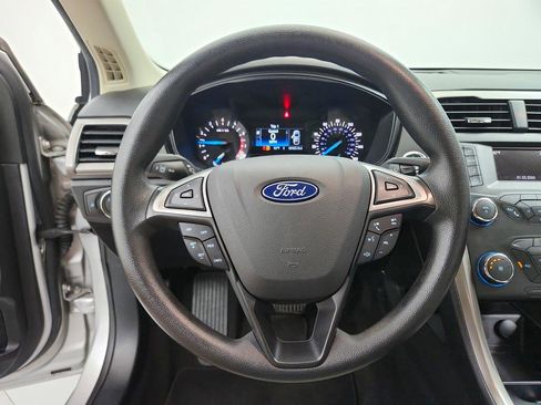 Used 2019 Ford Fusion S image 17