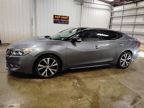 Used 2017 Nissan Maxima 3.5 SL image 5