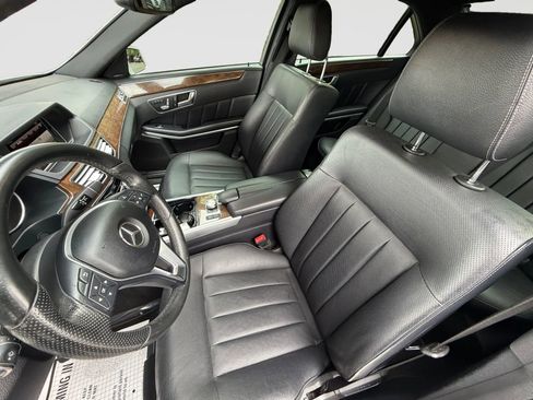 Used 2015 Mercedes-Benz E 350 4MATIC Sedan w/ Premium 1 Package image 13