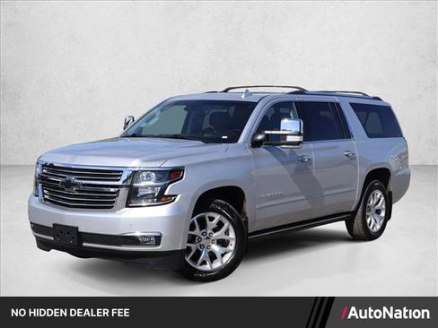 Used 2019 Chevrolet Suburban Premier w/ Premier Plus Edition AWD/4WD image 1