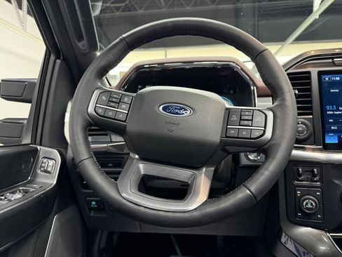 Used 2023 Ford F150 Lariat w/ Equipment Group 502A High image 16