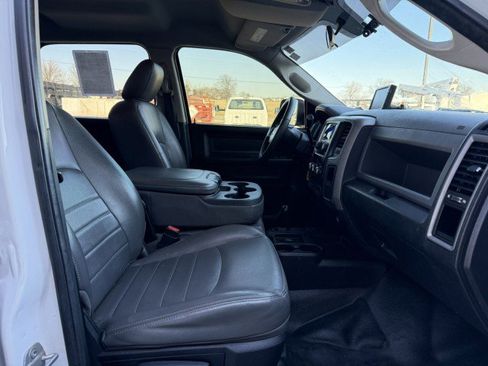 Used 2014 RAM 5500 Tradesman w/ Max Tow Package image 9