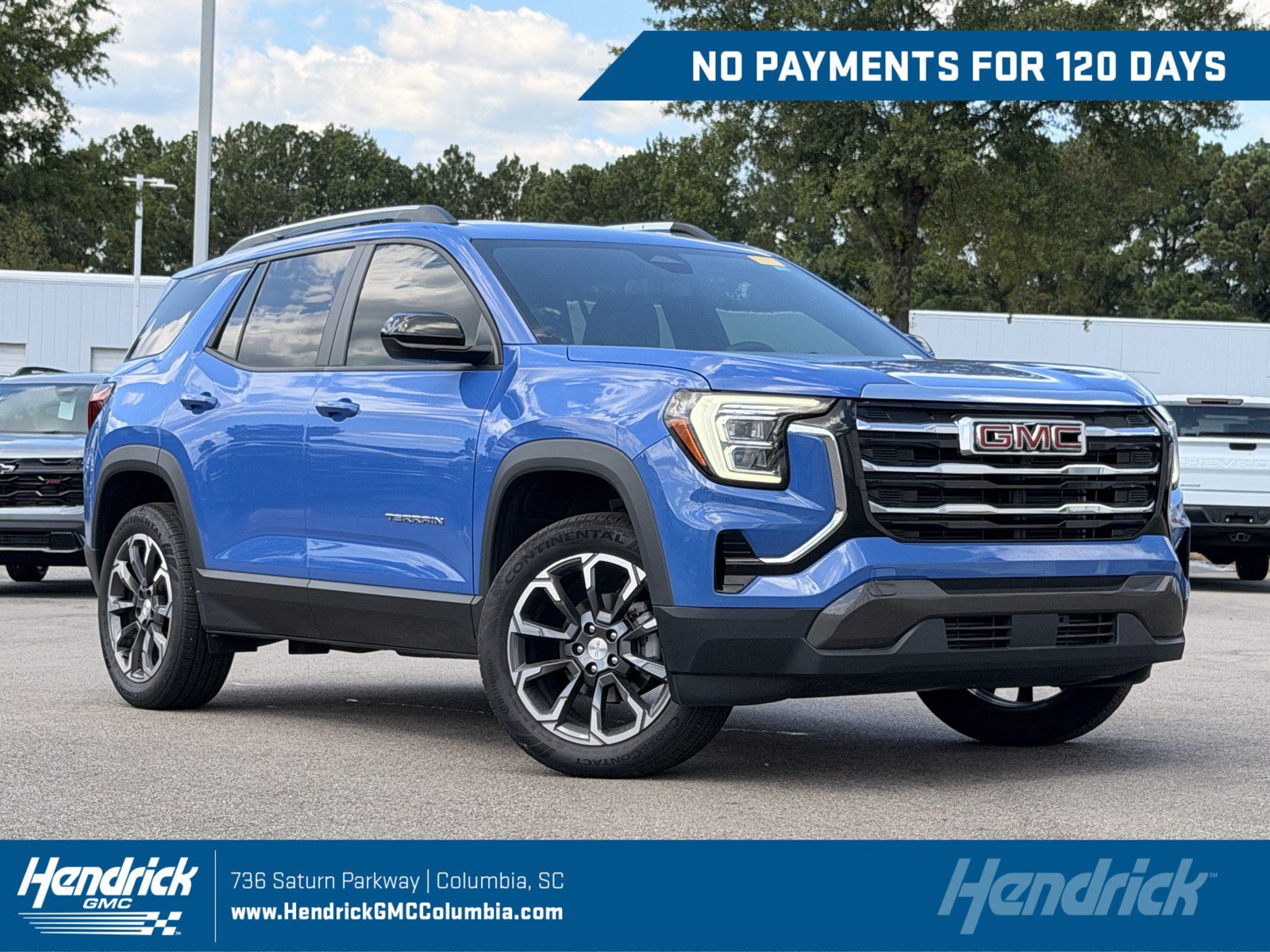 Used 2025 GMC Terrain Elevation w/ Elevation Premium Package AWD/4WD image 1
