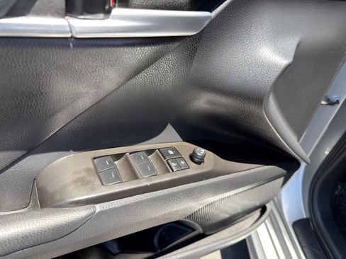 Used 2024 Toyota Camry SE w/ Convenience Package FWD image 22
