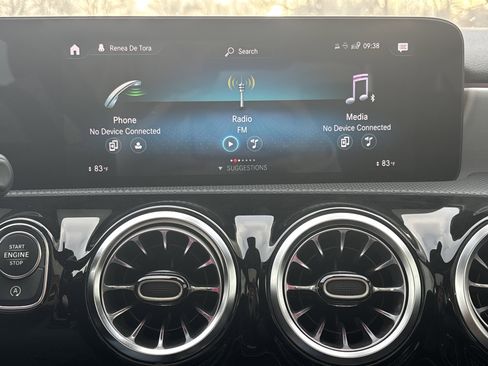 Used 2022 Mercedes-Benz A 220 4MATIC image 18