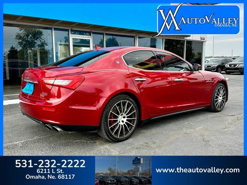 Used 2017 Maserati Ghibli S Q4 AWD/4WD image 7