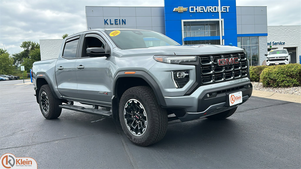 Used 2026 GMC Canyon AT4 w/ Technology Plus Package AWD/4WD image 1