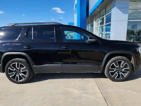 Used 2021 GMC Acadia SLE w/ Driver Convenience Package FWD image 4