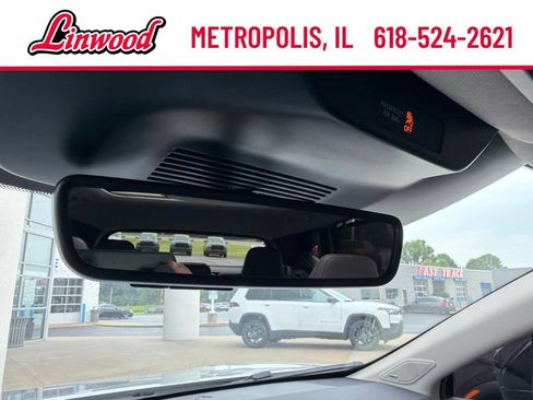 Used 2025 Nissan Murano Platinum w/ Cargo Package AWD/4WD image 38