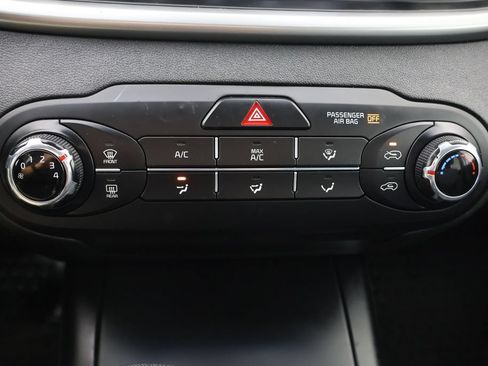 Used 2019 Kia Sorento AWD image 15