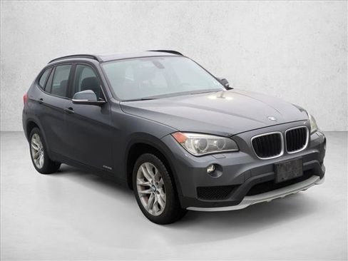 Used 2015 BMW X1 xDrive28i image 3