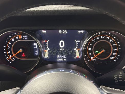 Used 2021 Jeep Wrangler Unlimited Sahara image 17