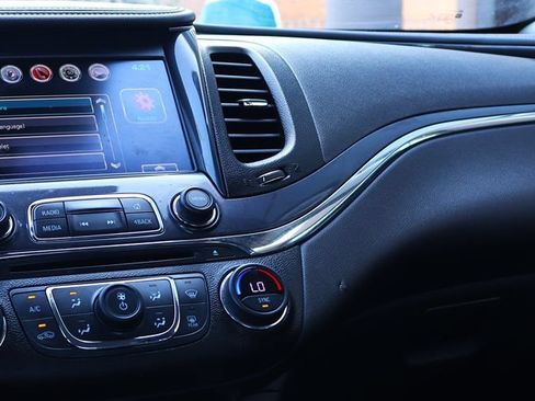 Used 2017 Chevrolet Impala Premier FWD image 43