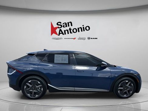 Used 2025 Kia EV6 Light RWD image 16
