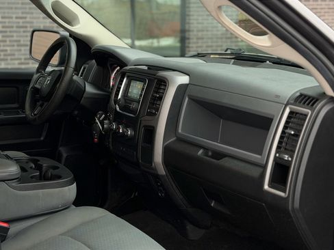 Used 2018 RAM 1500 Express w/ Express Value Package image 9