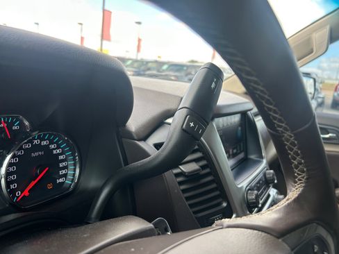 Used 2018 Chevrolet Tahoe LT image 18