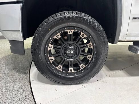 Used 2017 GMC Sierra 1500 SLT AWD/4WD image 10