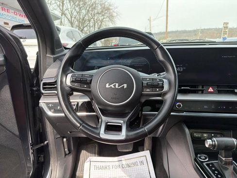 Used 2023 Kia Sportage SX image 21