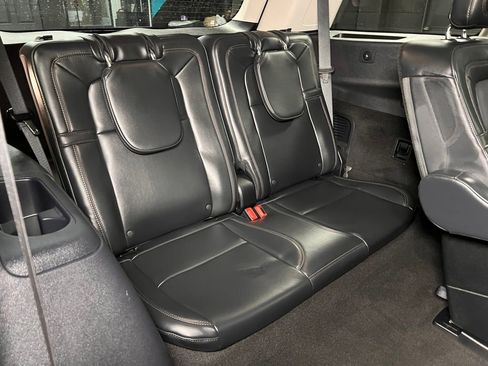 Used 2025 Lincoln Aviator Reserve w/ Equipment Group 201A AWD/4WD image 26