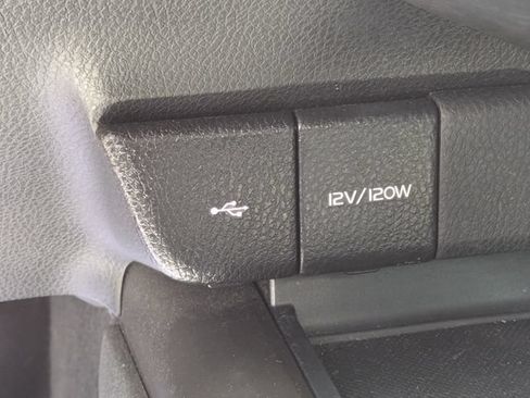 Used 2023 Toyota Camry SE FWD image 19