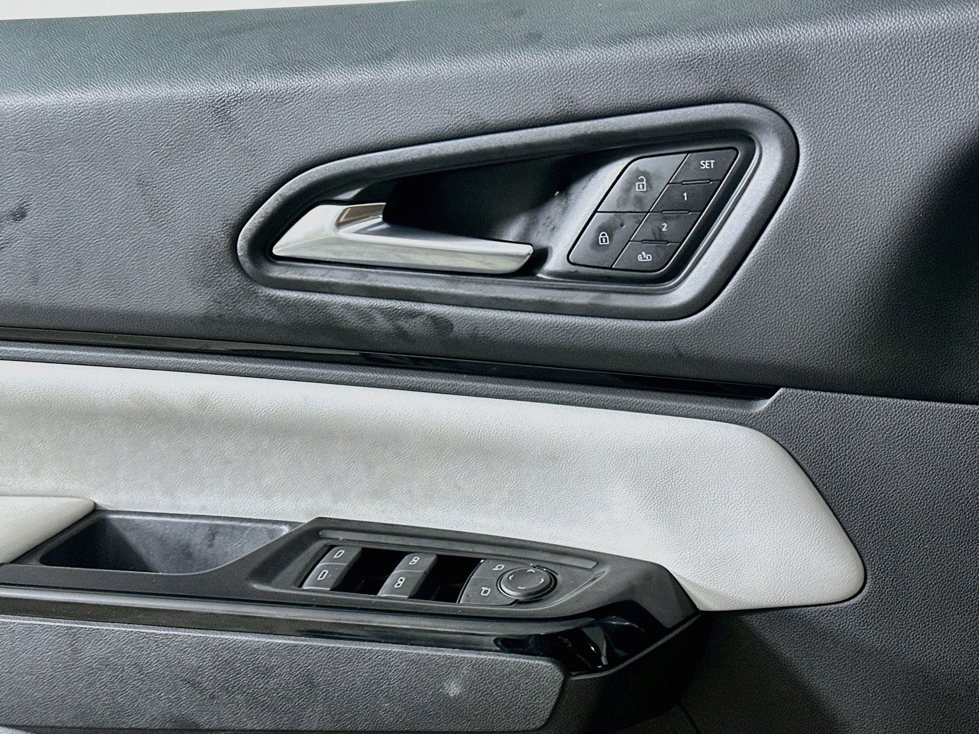 Used 2024 Honda Prologue Touring image 15
