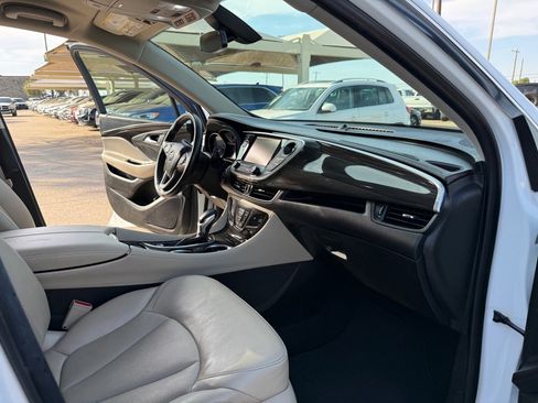 Used 2020 Buick Envision Essence FWD image 15