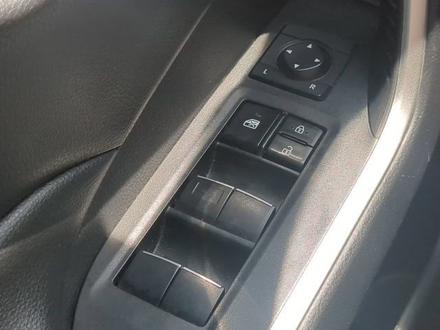 Used 2021 Toyota RAV4 XLE Premium AWD/4WD image 23