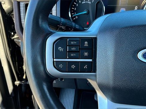 Used 2024 Ford Expedition Max Limited image 11