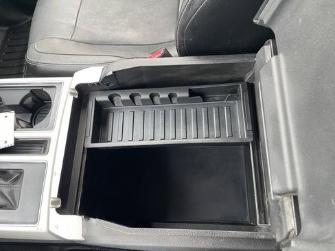 Used 2015 Ford F150 Lariat AWD/4WD image 24