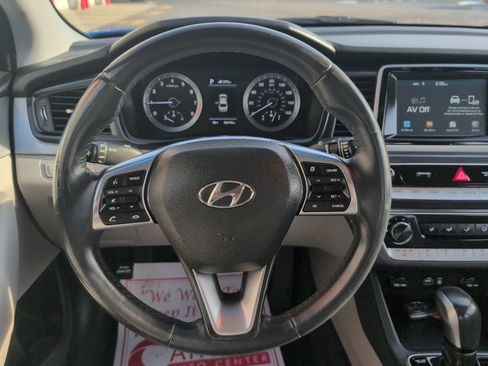 Used 2018 Hyundai Sonata SEL image 13