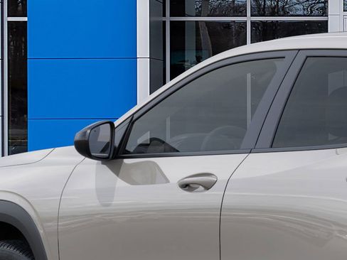 New 2026 Chevrolet Trax RS w/ Sunroof Package image 52