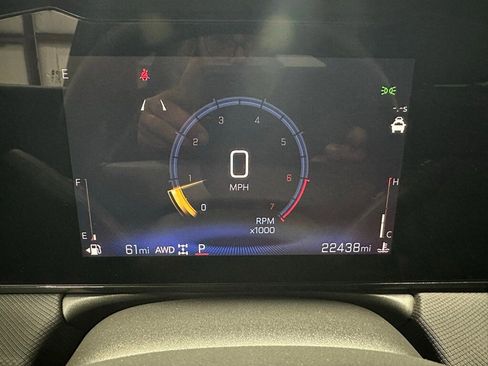 Used 2024 Chevrolet TrailBlazer RS w/ Convenience Package image 23