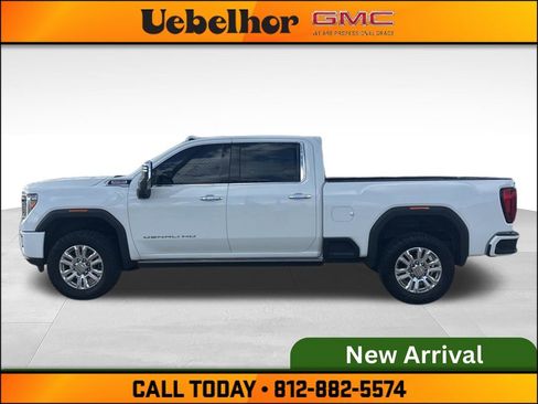 Used 2022 GMC Sierra 2500 Denali w/ Denali Ultimate Package AWD/4WD image 8