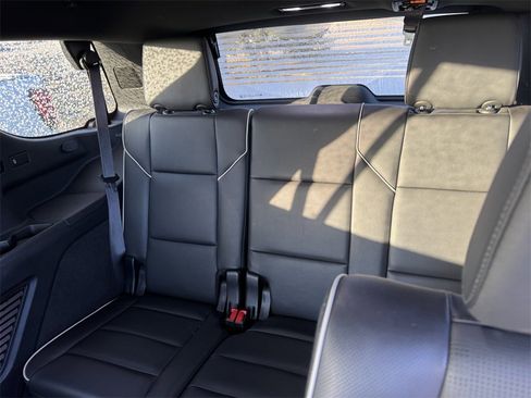 Used 2024 Cadillac Escalade Sport w/ Touring Package image 11