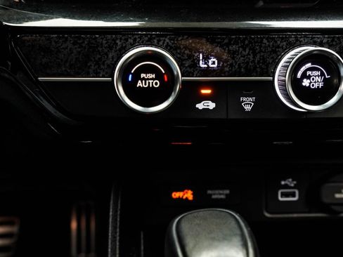 Used 2024 Honda Civic Sport image 28