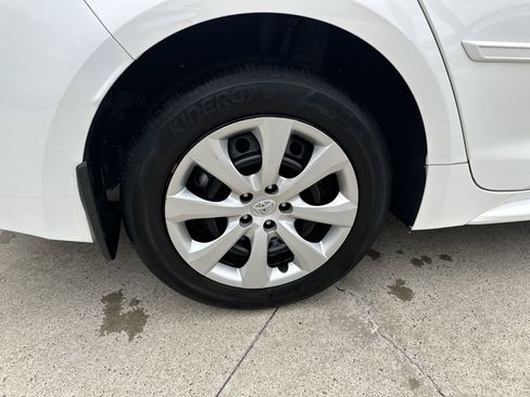 Certified 2024 Toyota Corolla LE FWD image 34