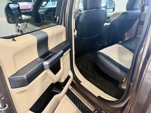 Used 2015 Ford F150 XLT w/ Equipment Group 302A Luxury RWD image 16
