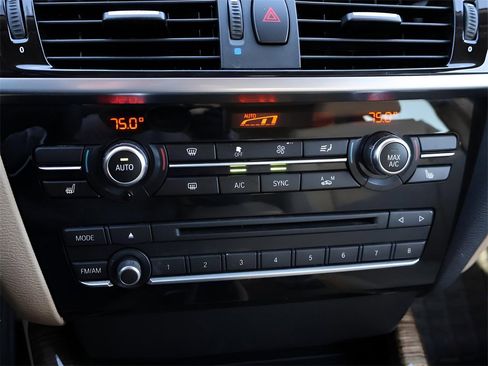 Used 2015 BMW X3 xDrive28i image 26