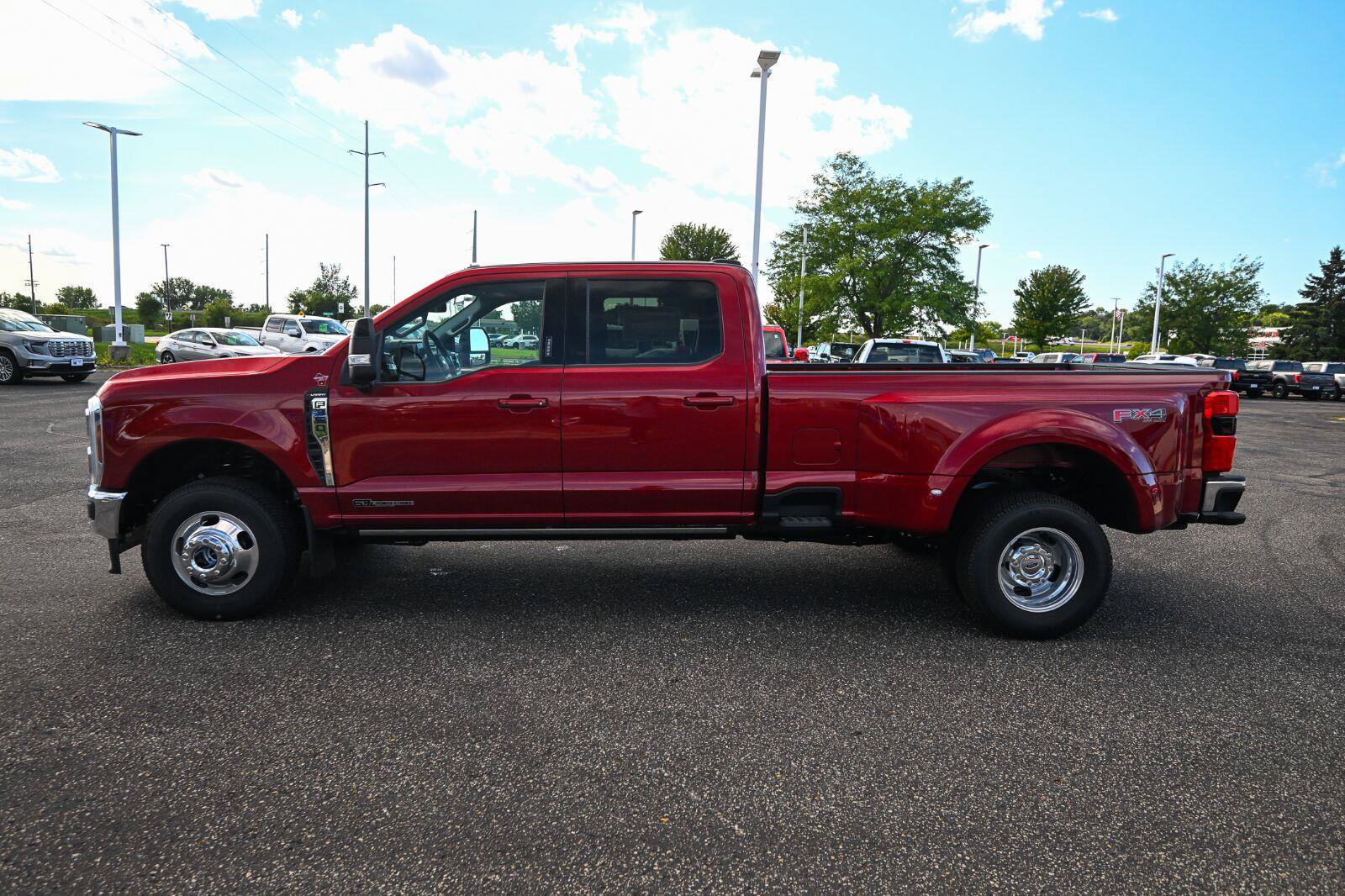 New 2026 Ford F350 Lariat w/ Lariat Ultimate Package AWD/4WD image 8
