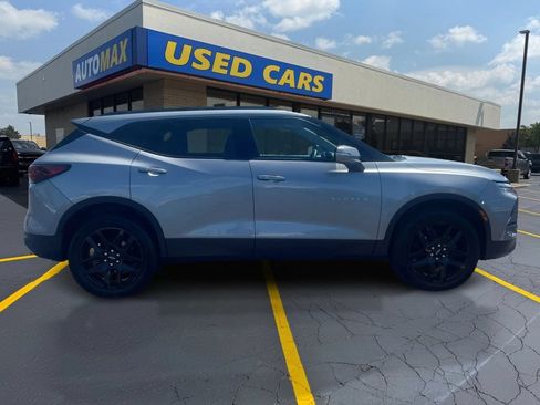 Used 2024 Chevrolet Blazer LT AWD/4WD image 2