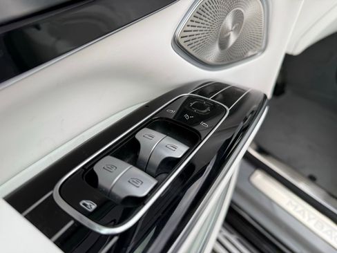 New 2025 Mercedes-Benz Maybach EQS 680 4MATIC image 16