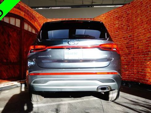 Used 2023 Hyundai Santa Fe SE AWD/4WD image 6