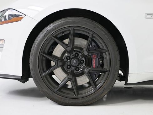 Used 2019 Ford Mustang GT Premium w/ GT Performance Package RWD image 12