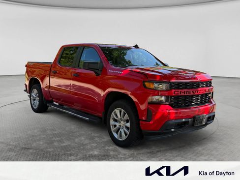 Used 2019 Chevrolet Silverado 1500 Custom AWD/4WD image 3