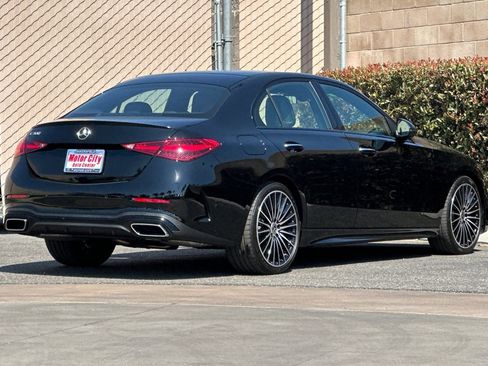 Used 2025 Mercedes-Benz C 300 Sedan image 4