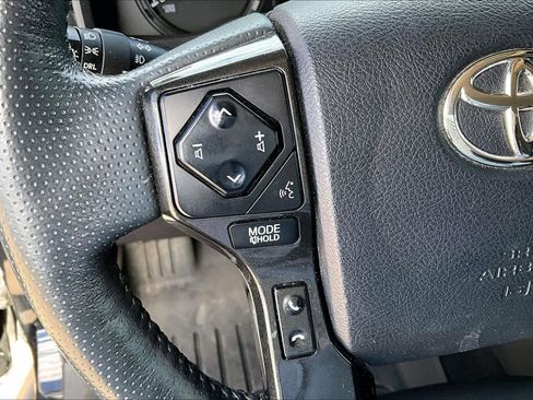 Used 2023 Toyota 4Runner 40th Anniversary SE image 21