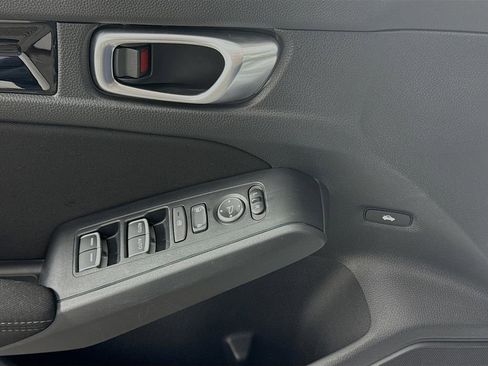 Certified 2023 Honda Civic EX image 17