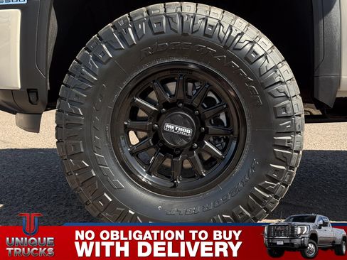 Used 2026 GMC Sierra 2500 AT4 AWD/4WD image 12