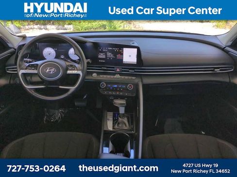Certified 2023 Hyundai Elantra SEL w/ Convenience Package FWD image 14
