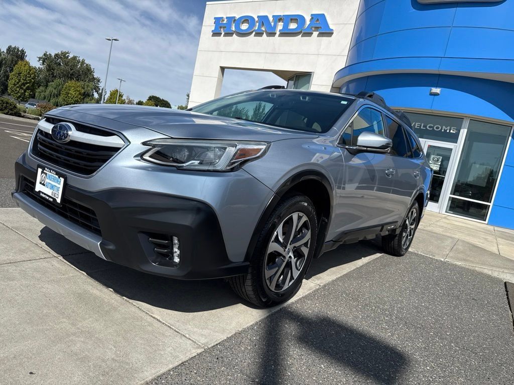 Used 2020 Subaru Outback Limited AWD/4WD image 18